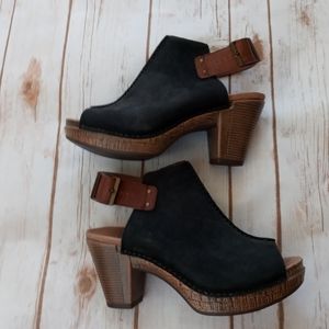 Dansko- 8- Heel- 38- Black